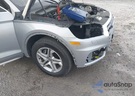 2018 Audi Q5 2.0T Premium/2.0T Tech Premium из США, поврежденный, VIN WA1BNAFY2J2228885